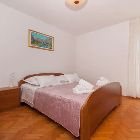 Seaview Flat In The Center