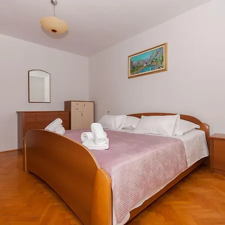 Seaview Flat In The Center *